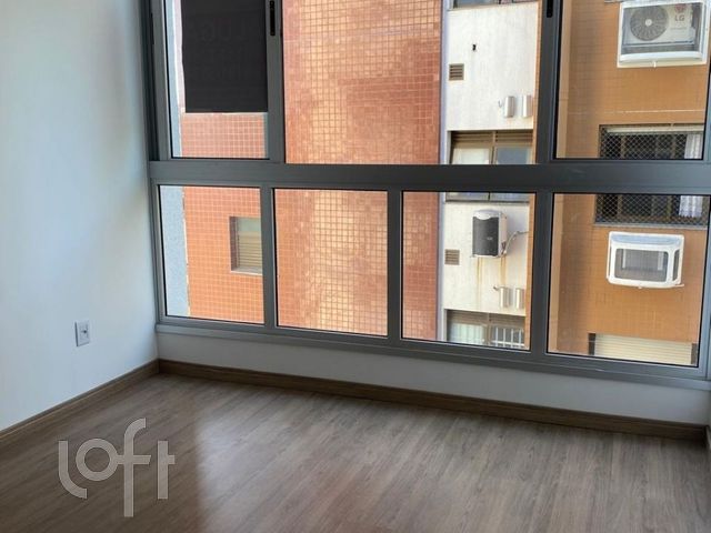 Apartamento com 45m², 1 dormitório, 1 vaga, Petrópolis em Porto Alegre