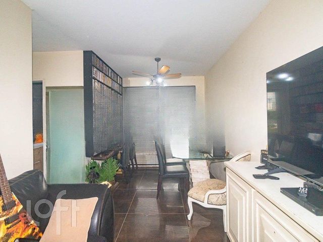 Apartamento com 66m², 2 dormitórios, 1 suíte, 1 vaga, Rio Branco em Porto Alegre