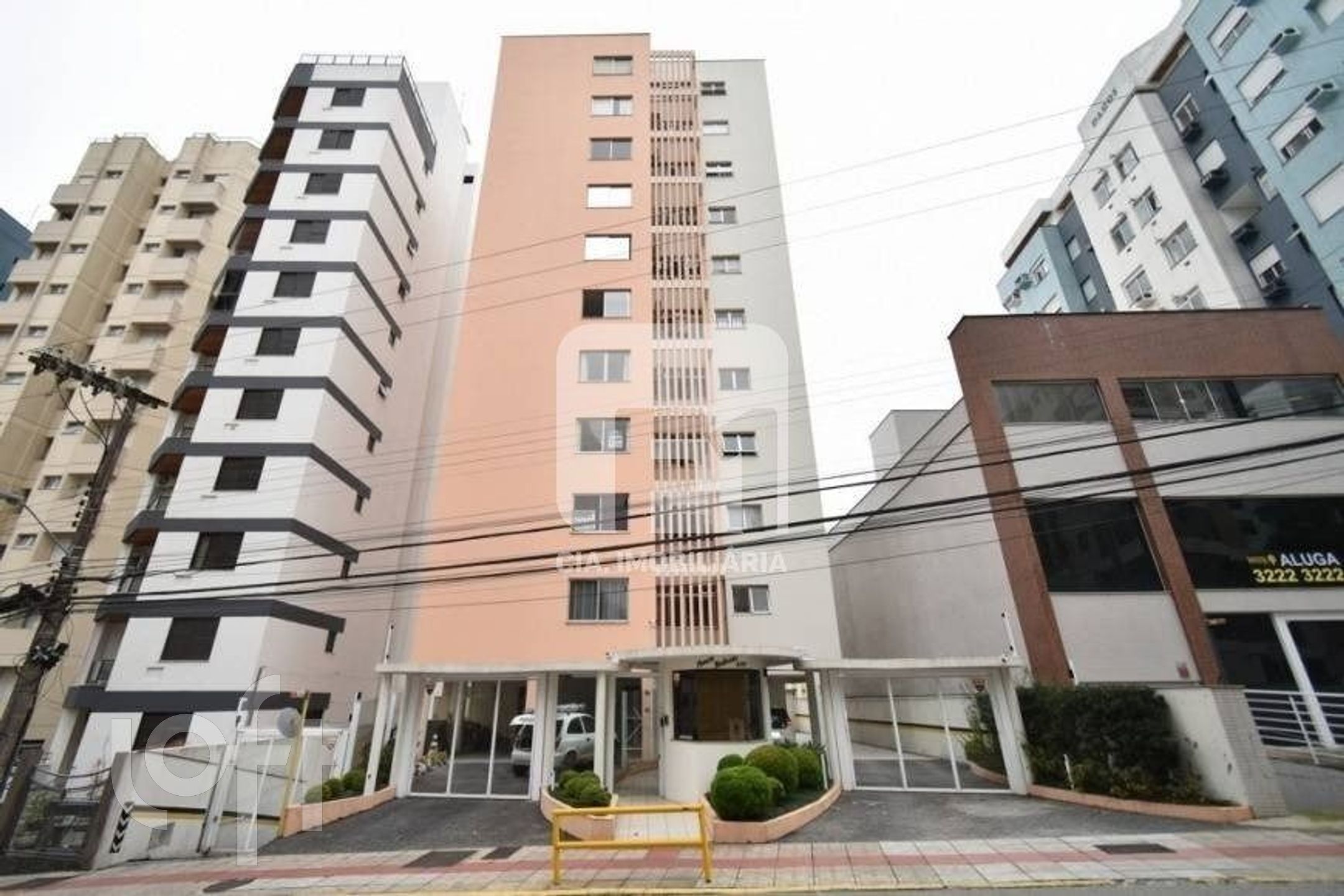 Apartamentos com 25m², 1 quarto, 1 garagem, no bairro Centro em Florianópolis