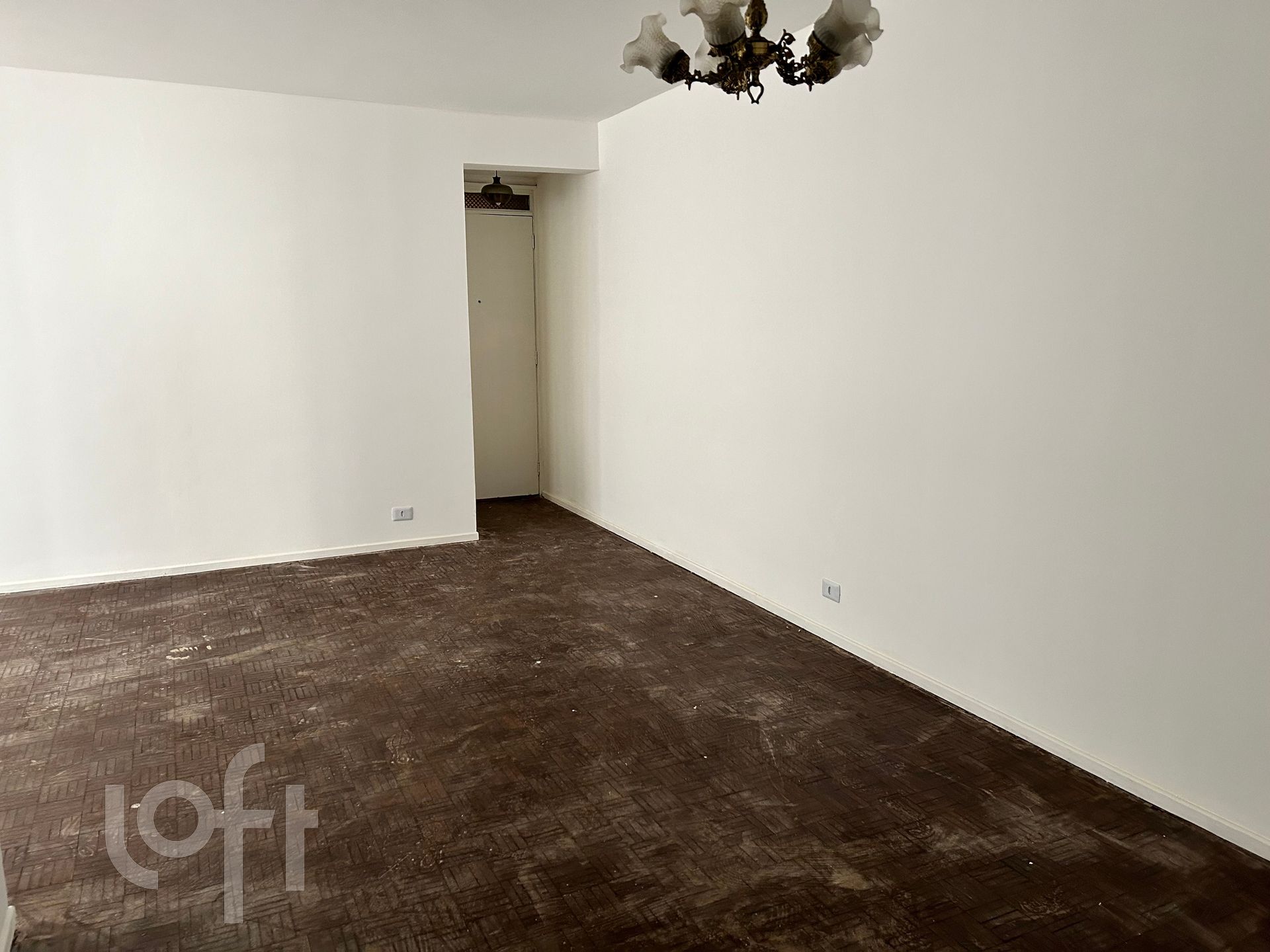 Apartamento à venda com 3 quartos, 103m² - Foto 2