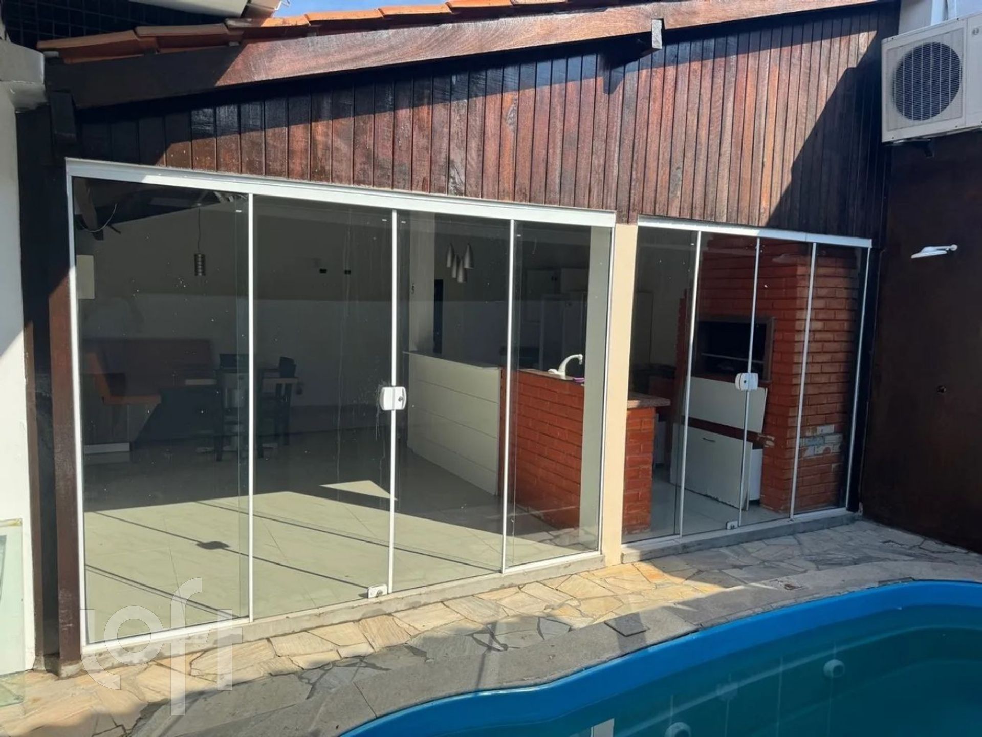 Casa à venda em Madri com 95 m², 3 quartos, 1 suíte, 2 vagas