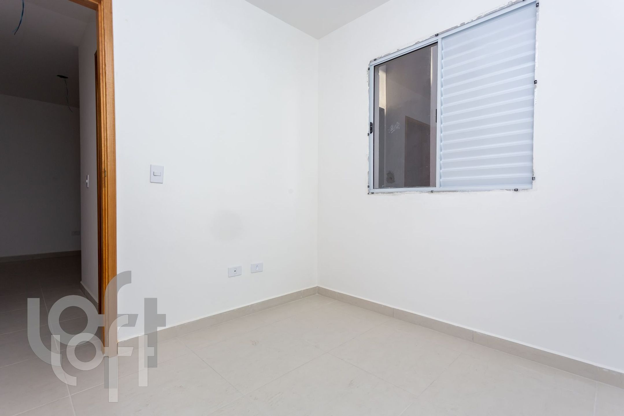 Apartamento à venda com 1 quarto, 28m² - Foto 3