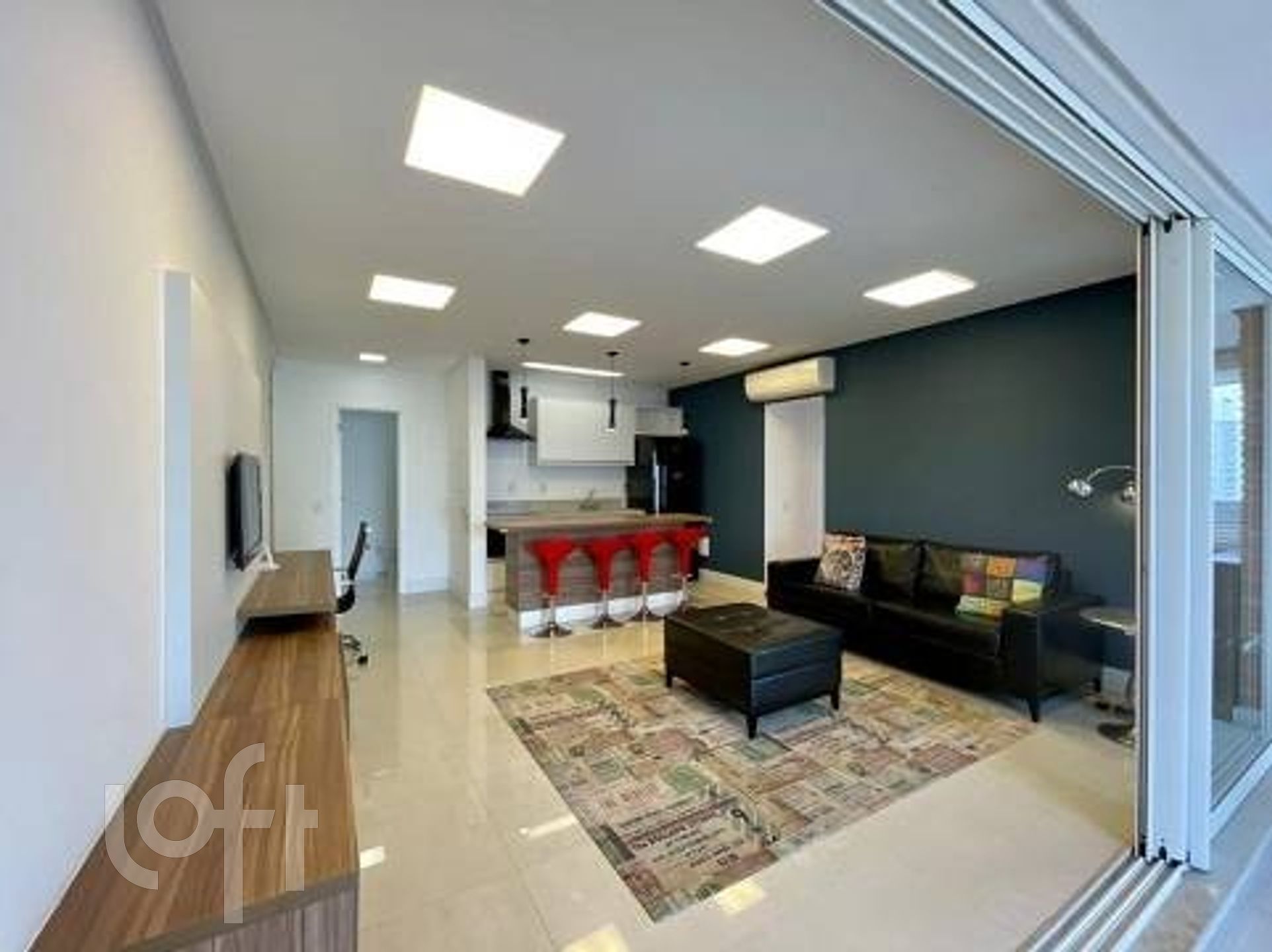 Apartamento à venda com 2 quartos, 92m² - Foto 3