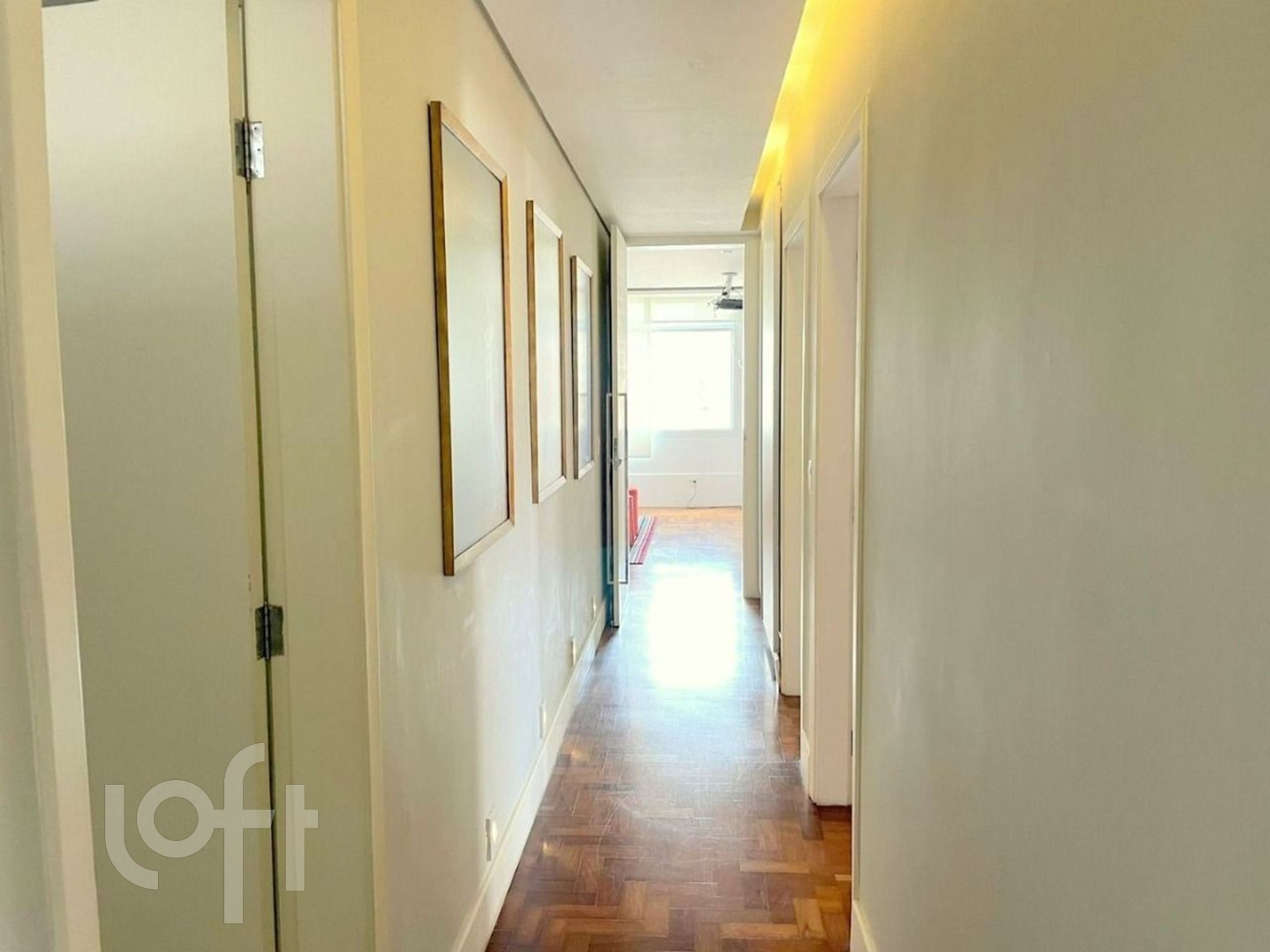 Apartamento à venda com 3 quartos, 190m² - Foto 7