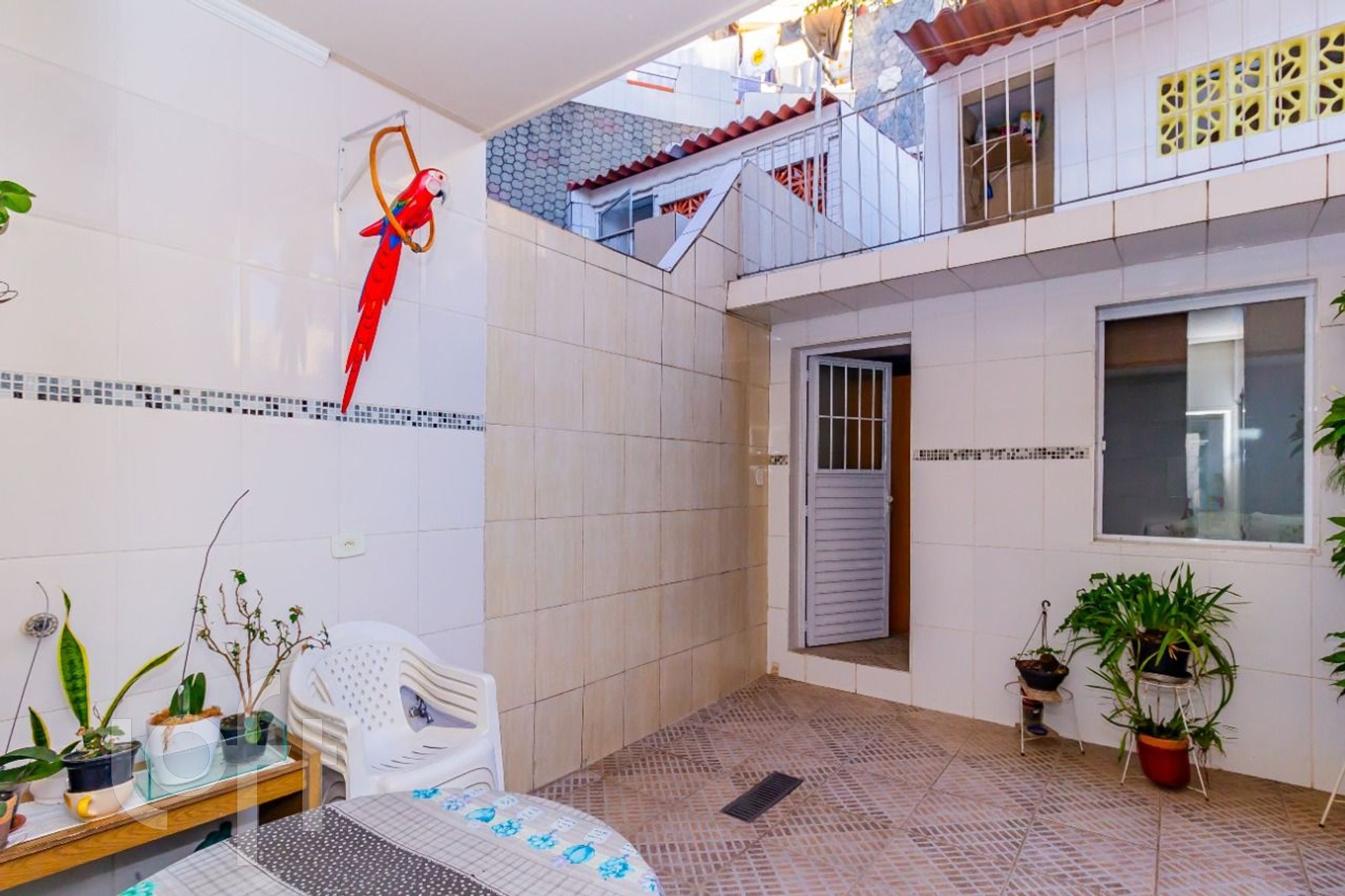 Casa à venda com 3 quartos, 100m² - Foto 14