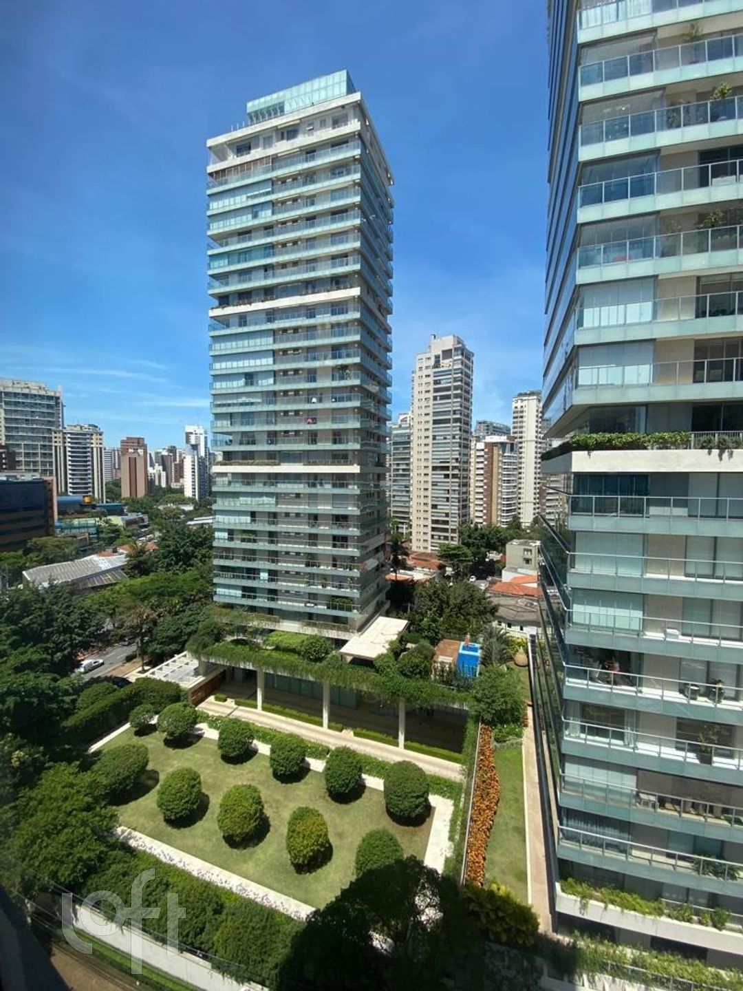 Apartamento à venda com 4 quartos, 420m² - Foto 1