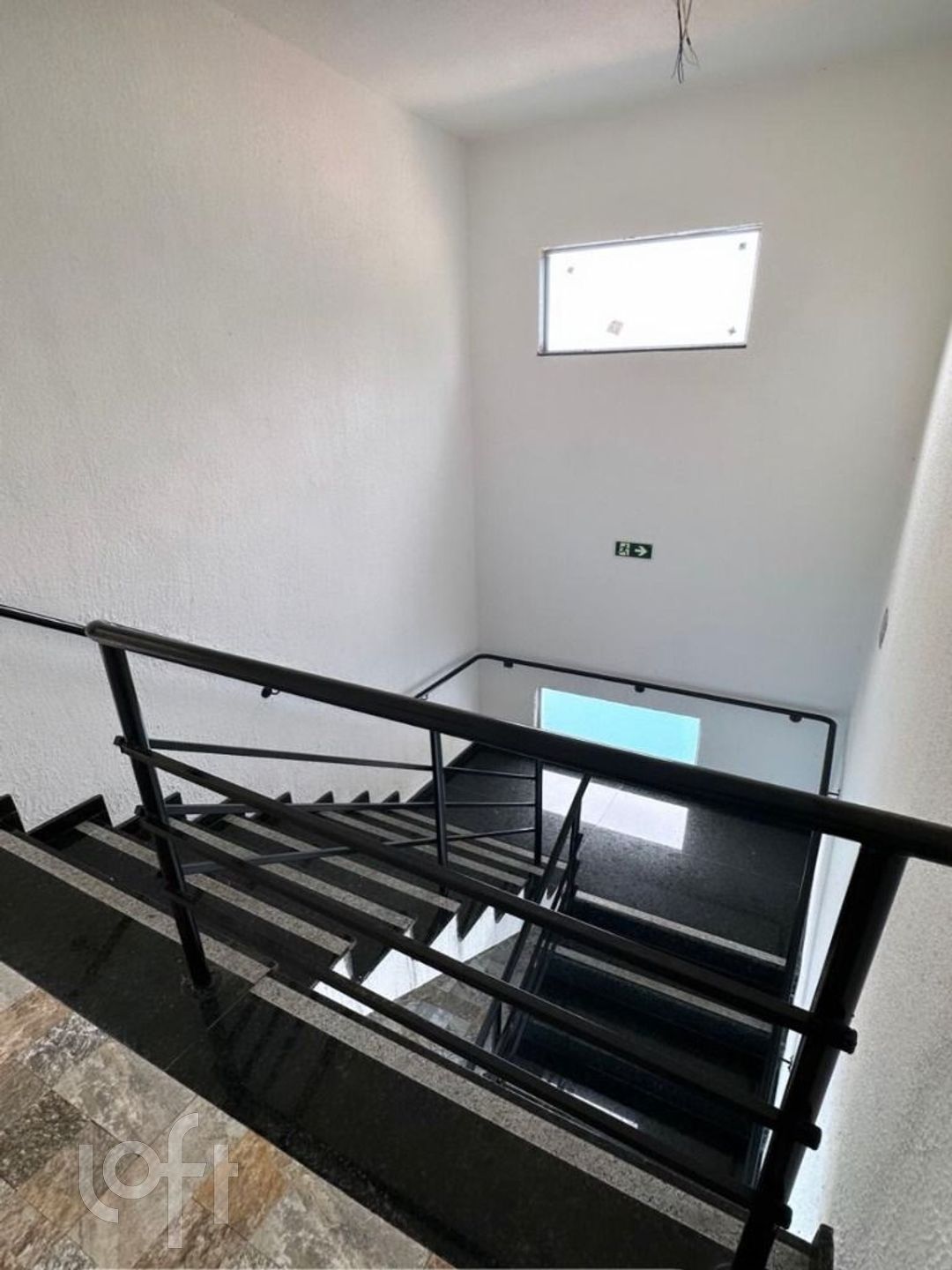 Apartamento à venda com 2 quartos, 35m² - Foto 10