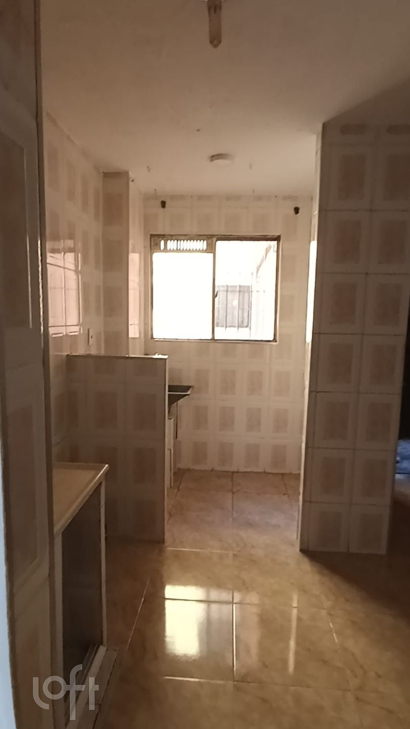 Apartamento à venda com 2 quartos, 50m² - Foto 4