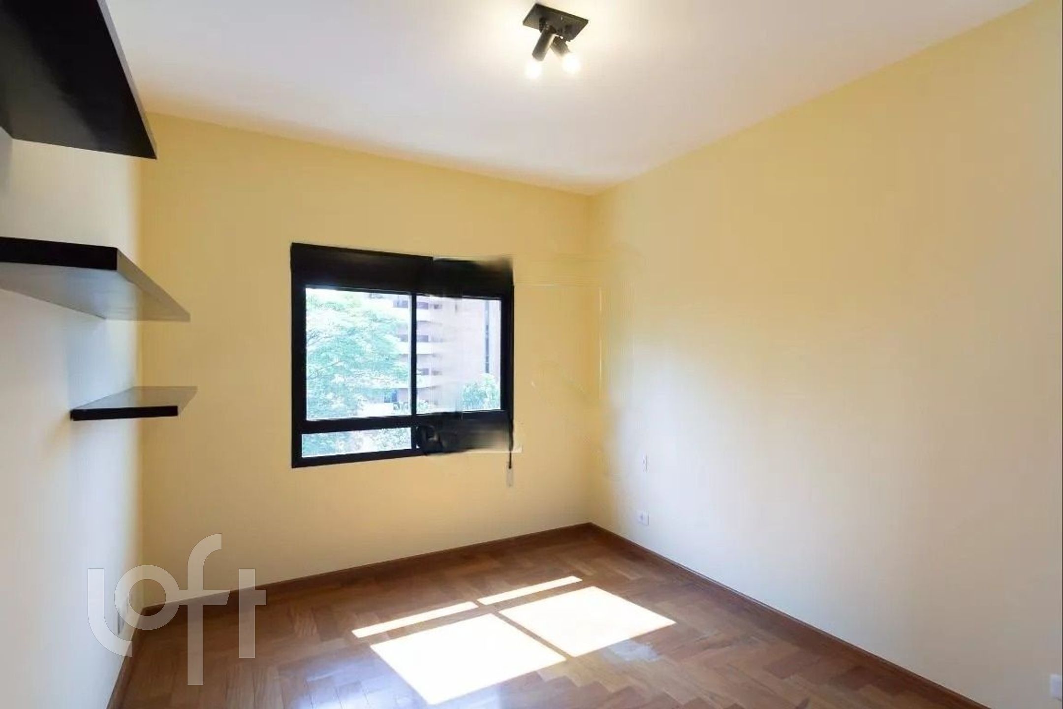 Apartamento à venda com 4 quartos, 220m² - Foto 6