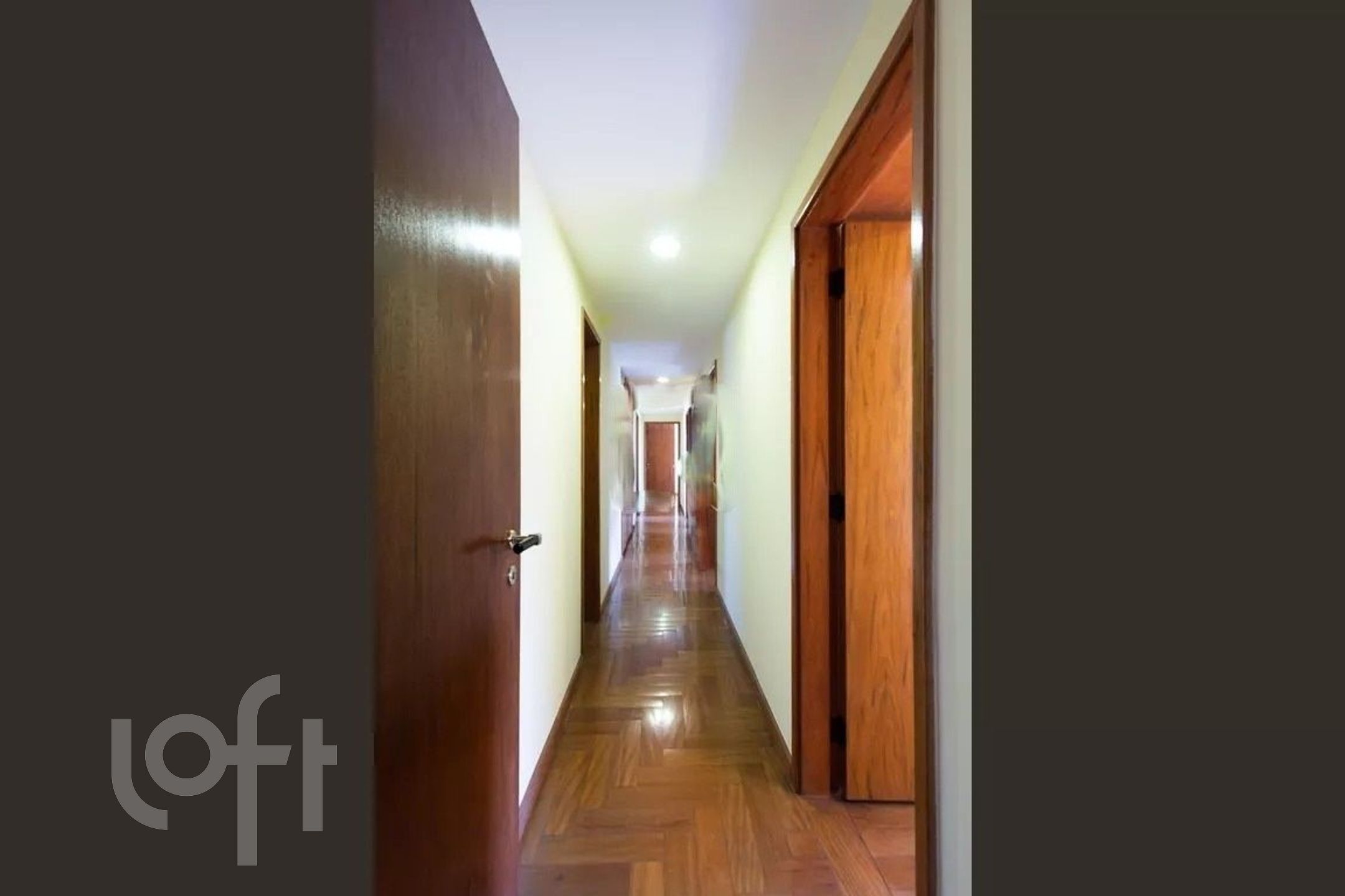 Apartamento à venda com 4 quartos, 220m² - Foto 28