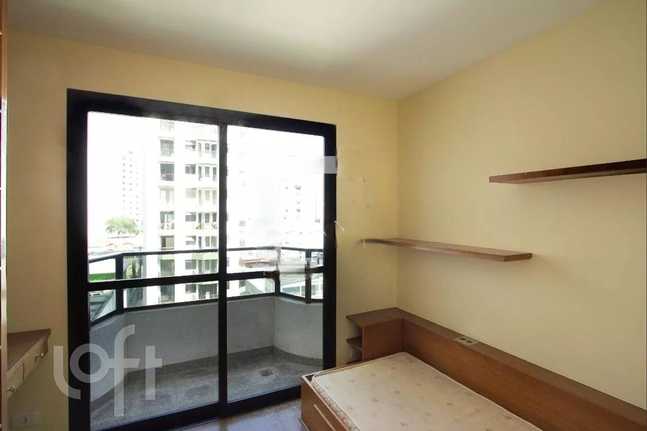 Apartamento à venda com 4 quartos, 220m² - Foto 10