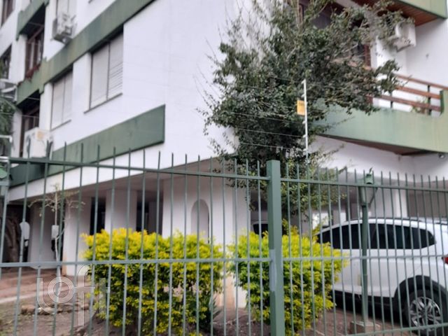 Apartamento com 99m², 3 dormitórios, 1 suíte, 1 vaga, Rio Branco em Porto Alegre