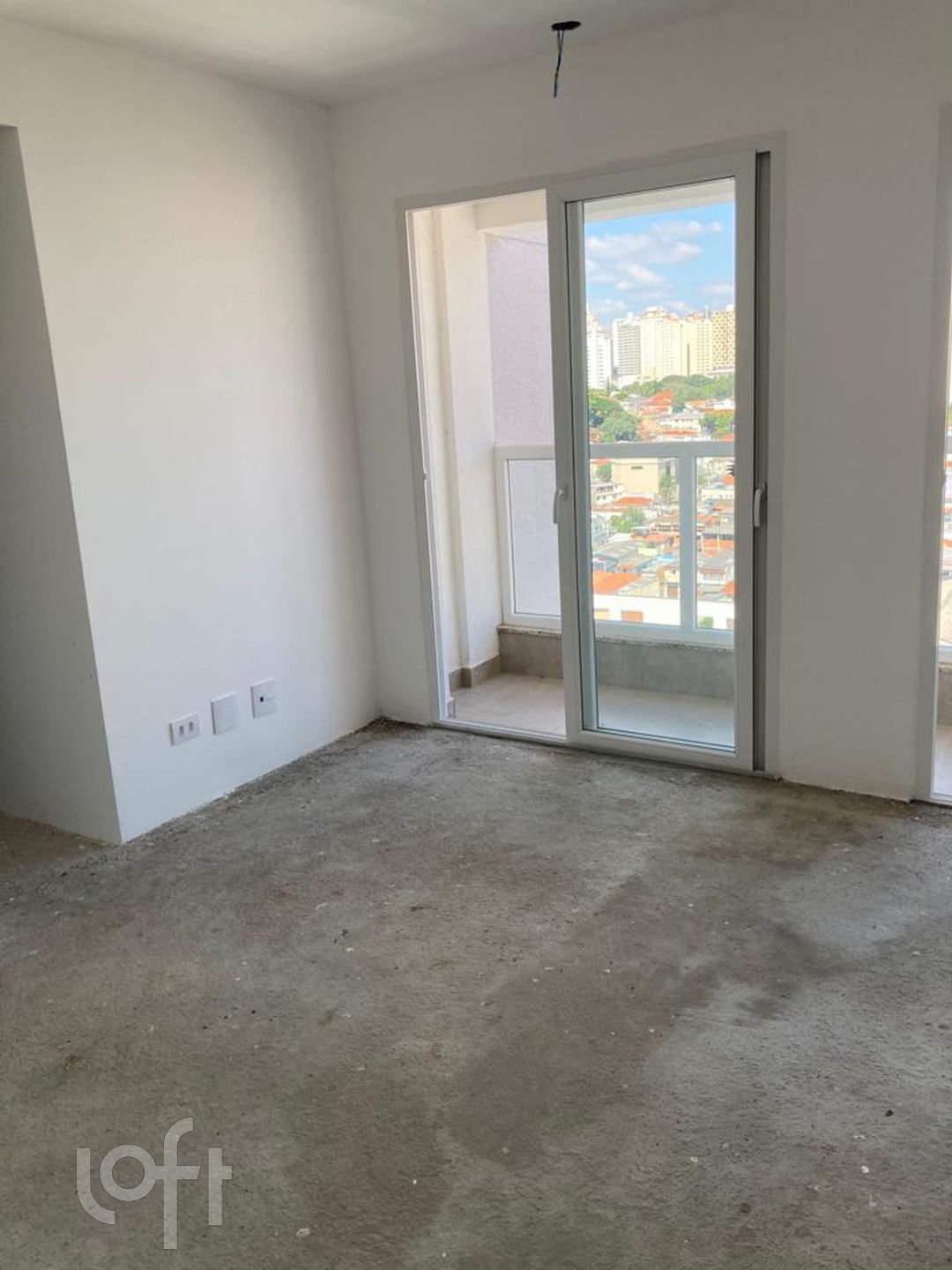 Apartamento à venda com 2 quartos, 40m² - Foto 1