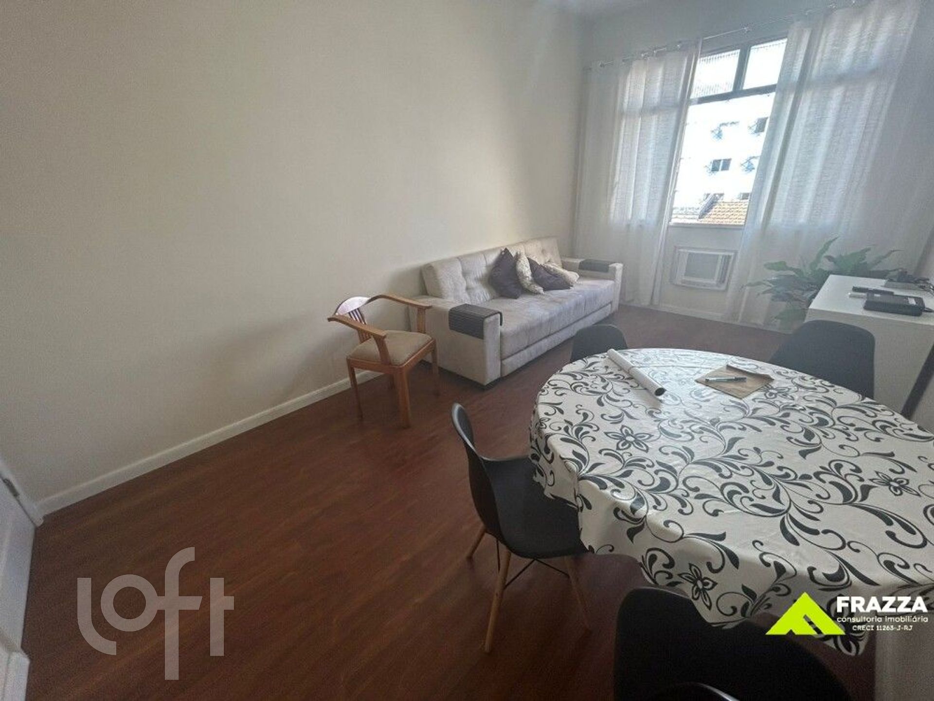 Apartamento à venda com 2 quartos, 77m² - Foto 15