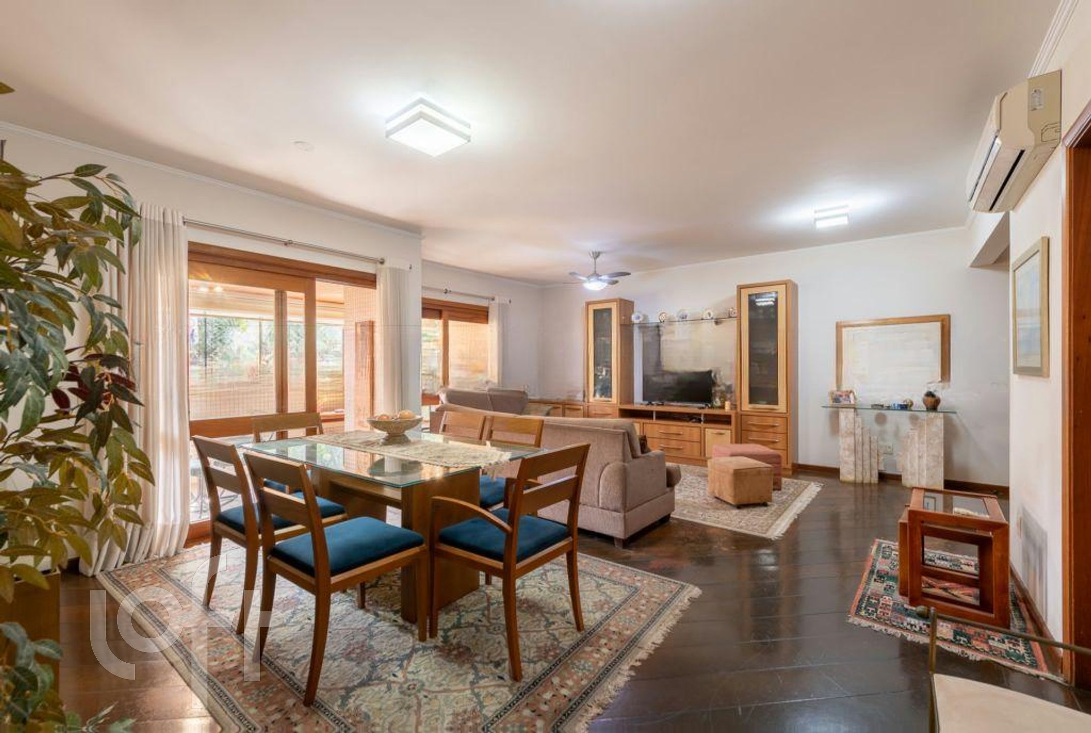 Apartamento com 154m², 3 dormitórios, 1 suíte, 2 vagas, Bela Vista em Porto Alegre