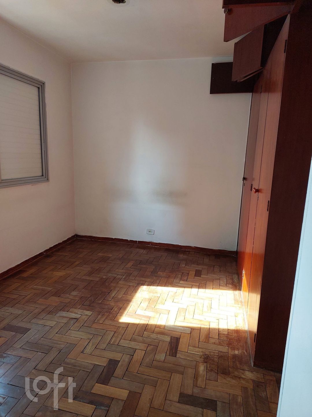 Apartamento à venda com 1 quarto, 34m² - Foto 4