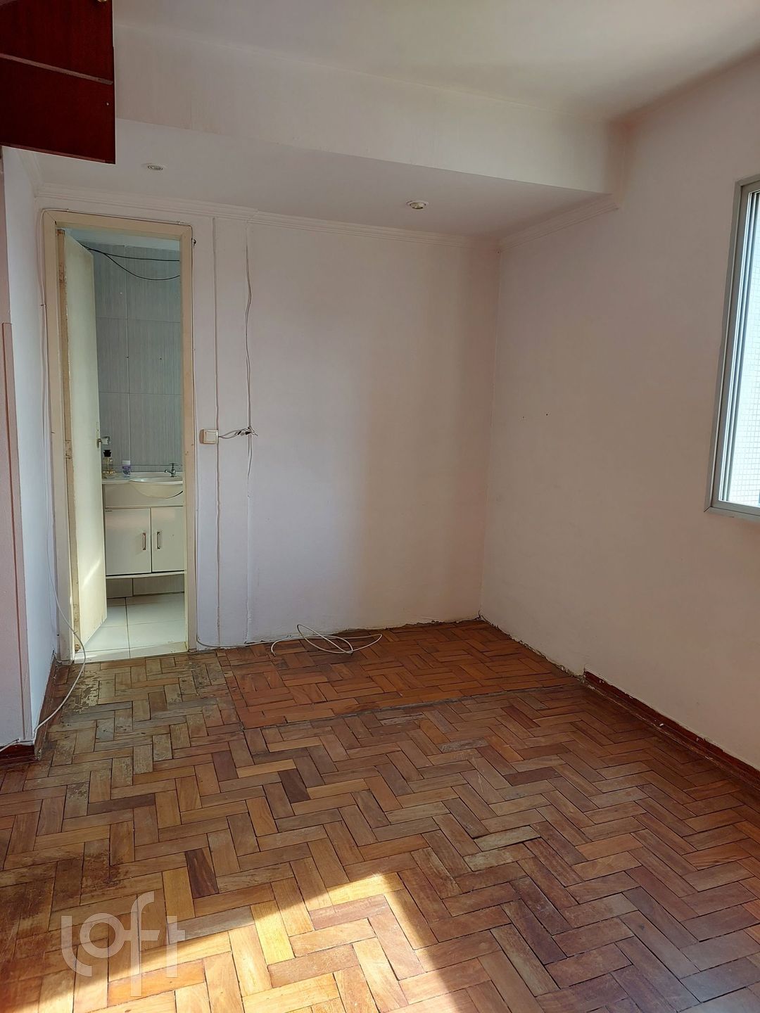 Apartamento à venda com 1 quarto, 34m² - Foto 2