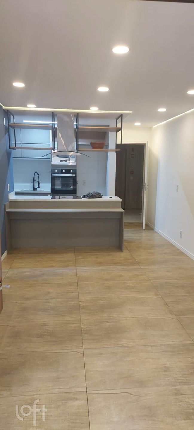 Apartamento à venda com 2 quartos, 113m² - Foto 1