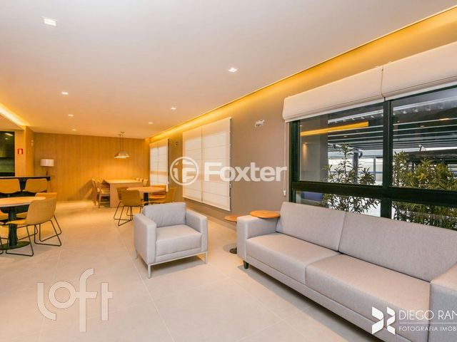 Apartamento com 100m², 3 dormitórios, 3 suítes, 2 vagas, Menino Deus em Porto Alegre