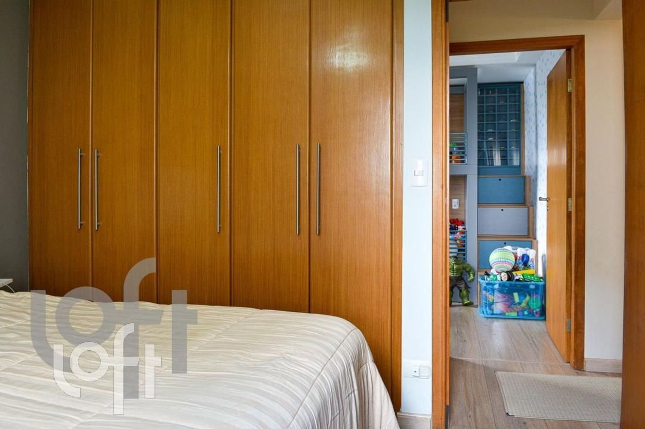 Apartamento à venda com 3 quartos, 172m² - Foto 9