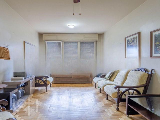 Apartamento com 110m², 3 dormitórios, 1 vaga, Rio Branco em Porto Alegre