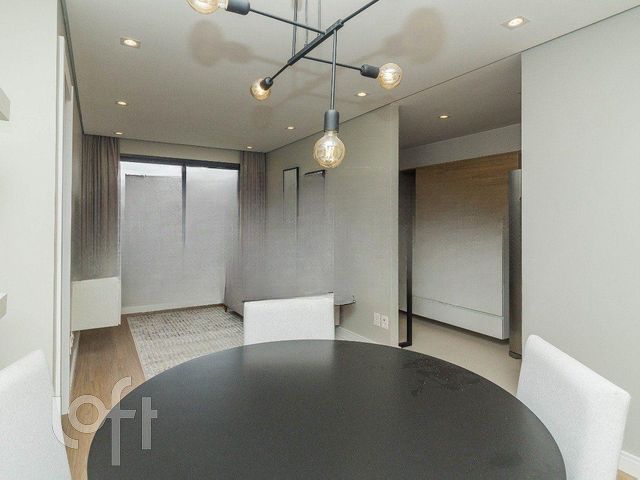 Apartamento com 49m², 1 dormitório, 1 suíte, 1 vaga, Petrópolis em Porto Alegre