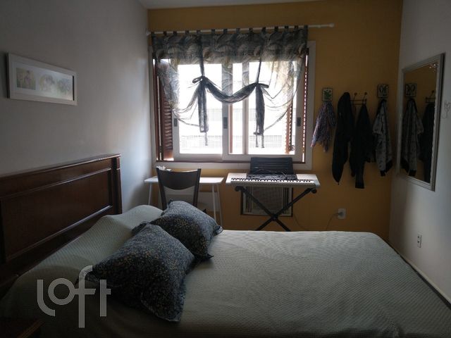 Apartamento com 77m², 2 dormitórios, 1 vaga, Menino Deus em Porto Alegre