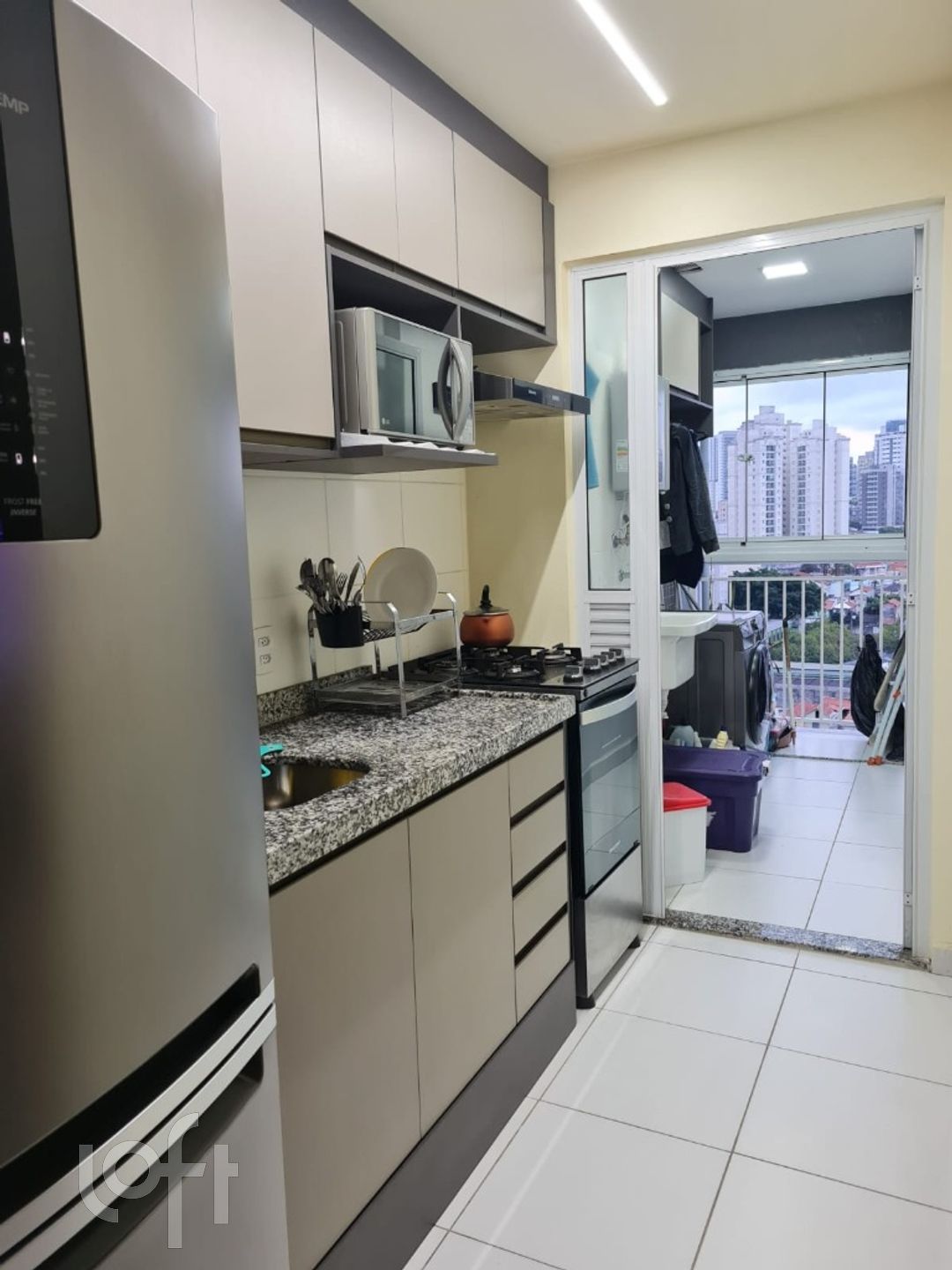 Apartamento à venda com 2 quartos, 66m² - Foto 4