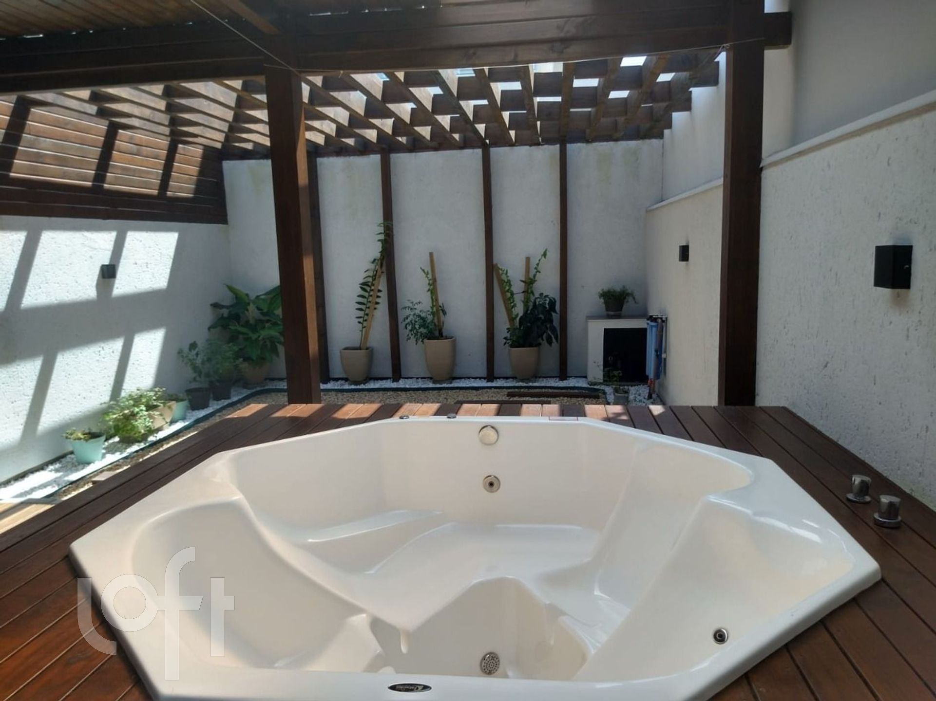 Casa Residencial com 124m², 3 quartos, 1 suíte, 2 garagens, no bairro Praia do Sonho em Palhoça