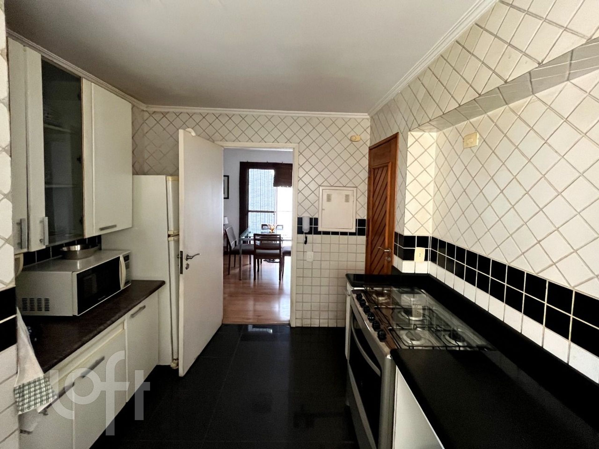 Apartamento à venda com 2 quartos, 69m² - Foto 7