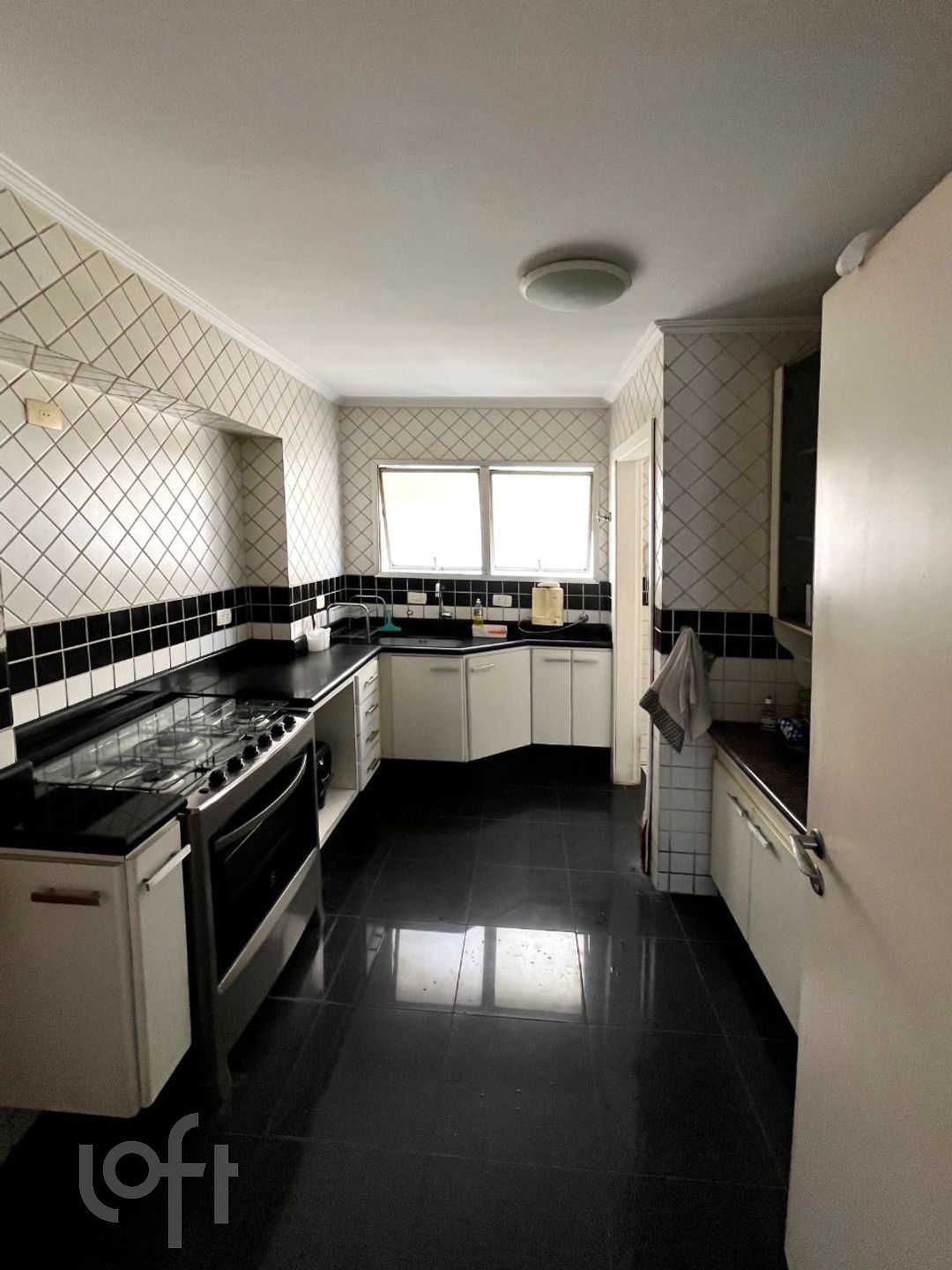 Apartamento à venda com 2 quartos, 69m² - Foto 8