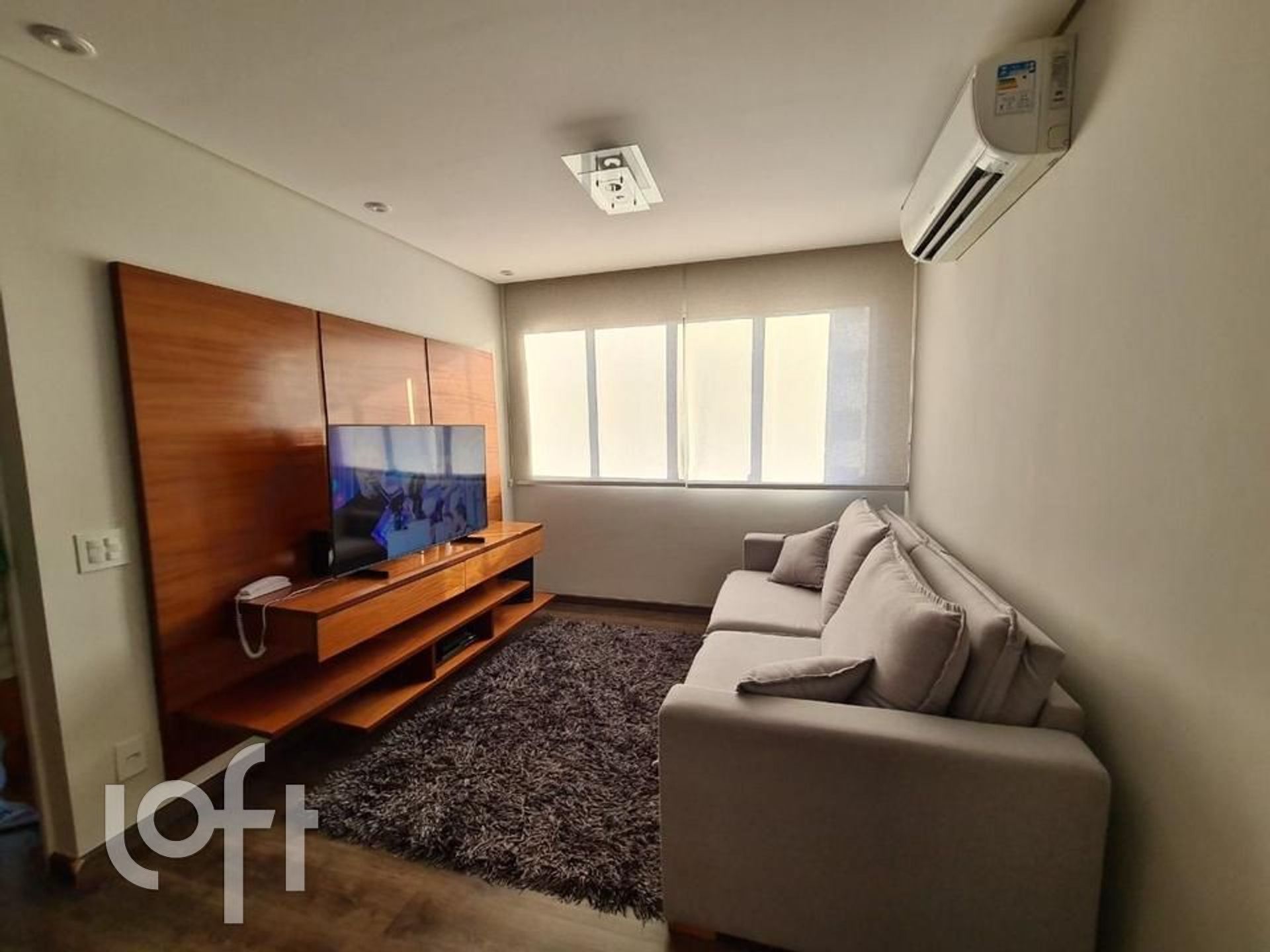 Apartamento à venda com 2 quartos, 65m² - Foto 1