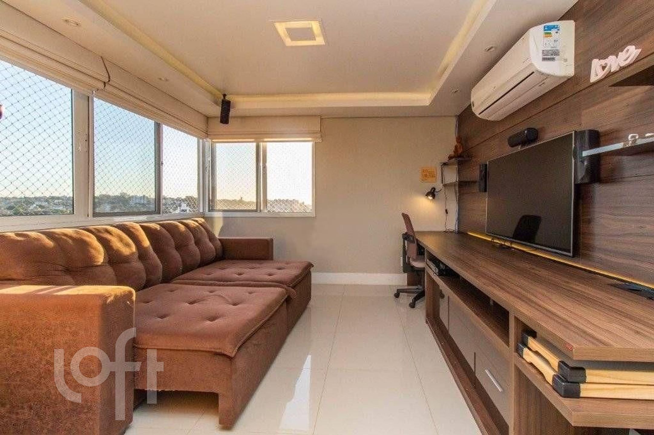 Apartamento com 137m², 1 dormitório, 2 vagas, Jardim Botânico em Porto Alegre