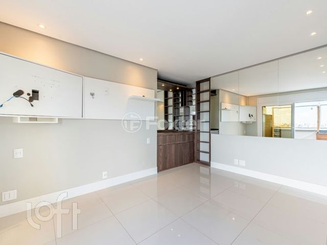 Apartamento com 137m², 1 dormitório, 2 vagas, Jardim Botânico em Porto Alegre
