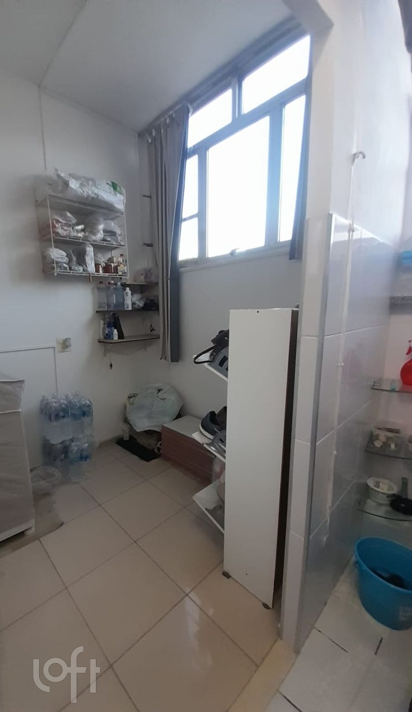 Apartamento à venda com 2 quartos, 70m² - Foto 26