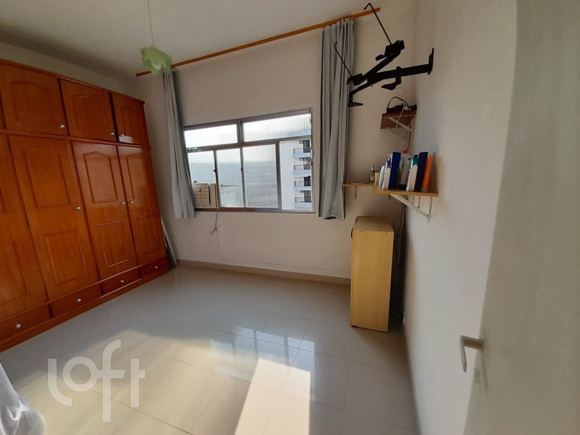 Apartamento à venda com 2 quartos, 70m² - Foto 10