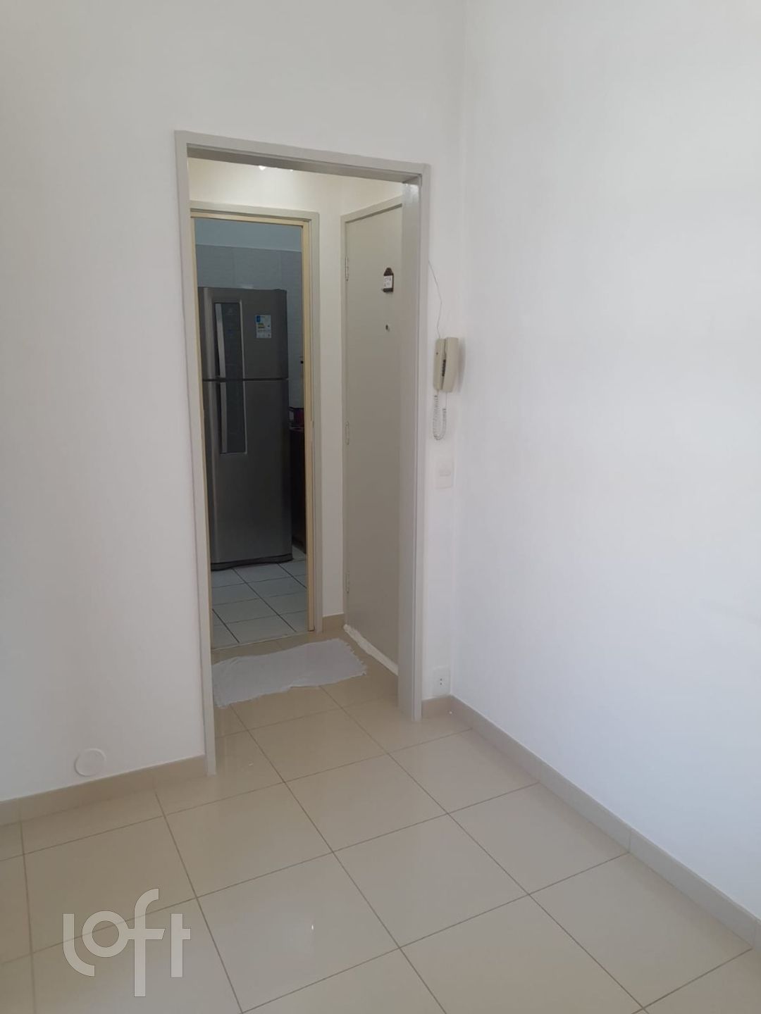 Apartamento à venda com 2 quartos, 70m² - Foto 9