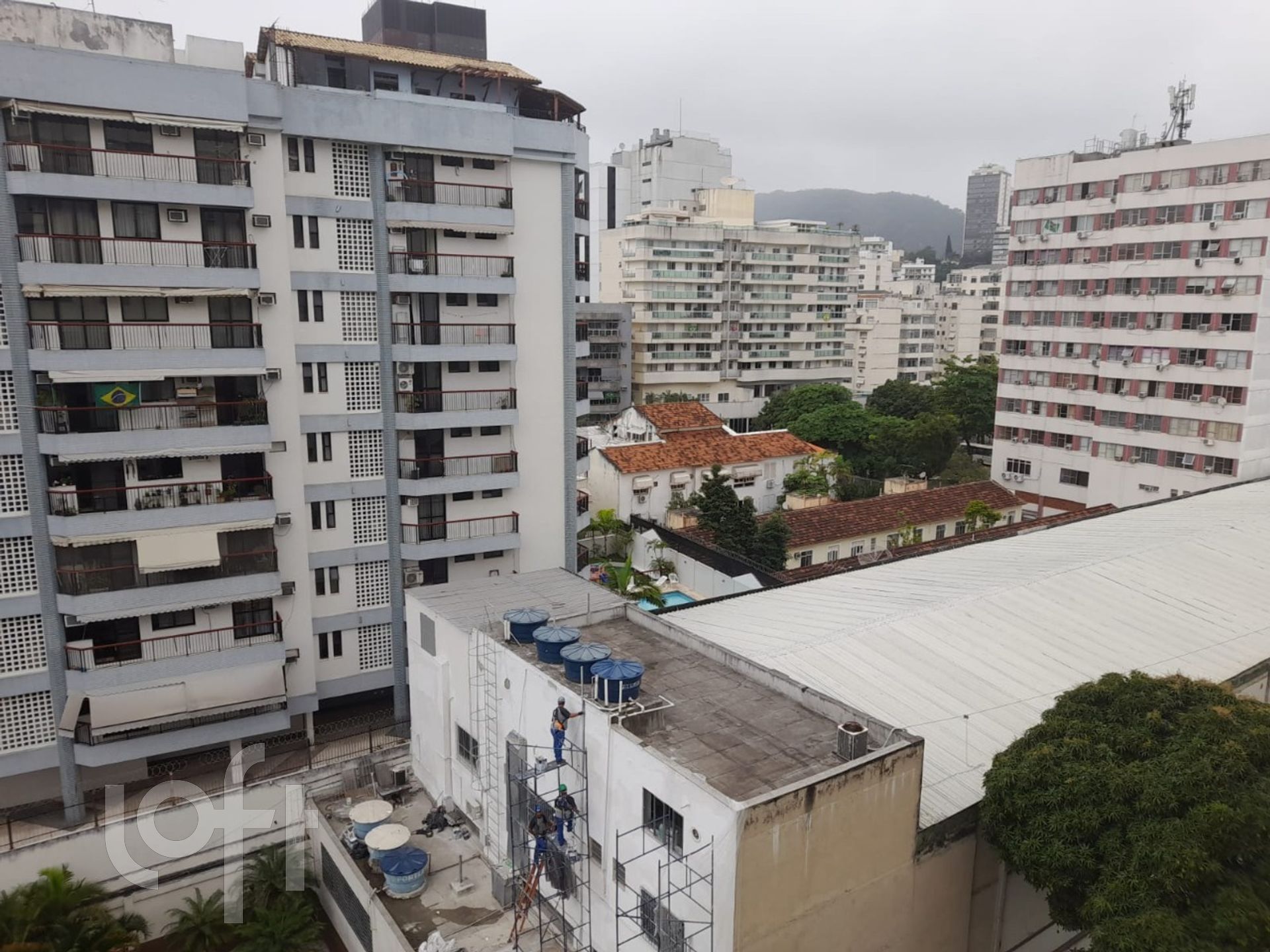 Apartamento à venda com 2 quartos, 70m² - Foto 15