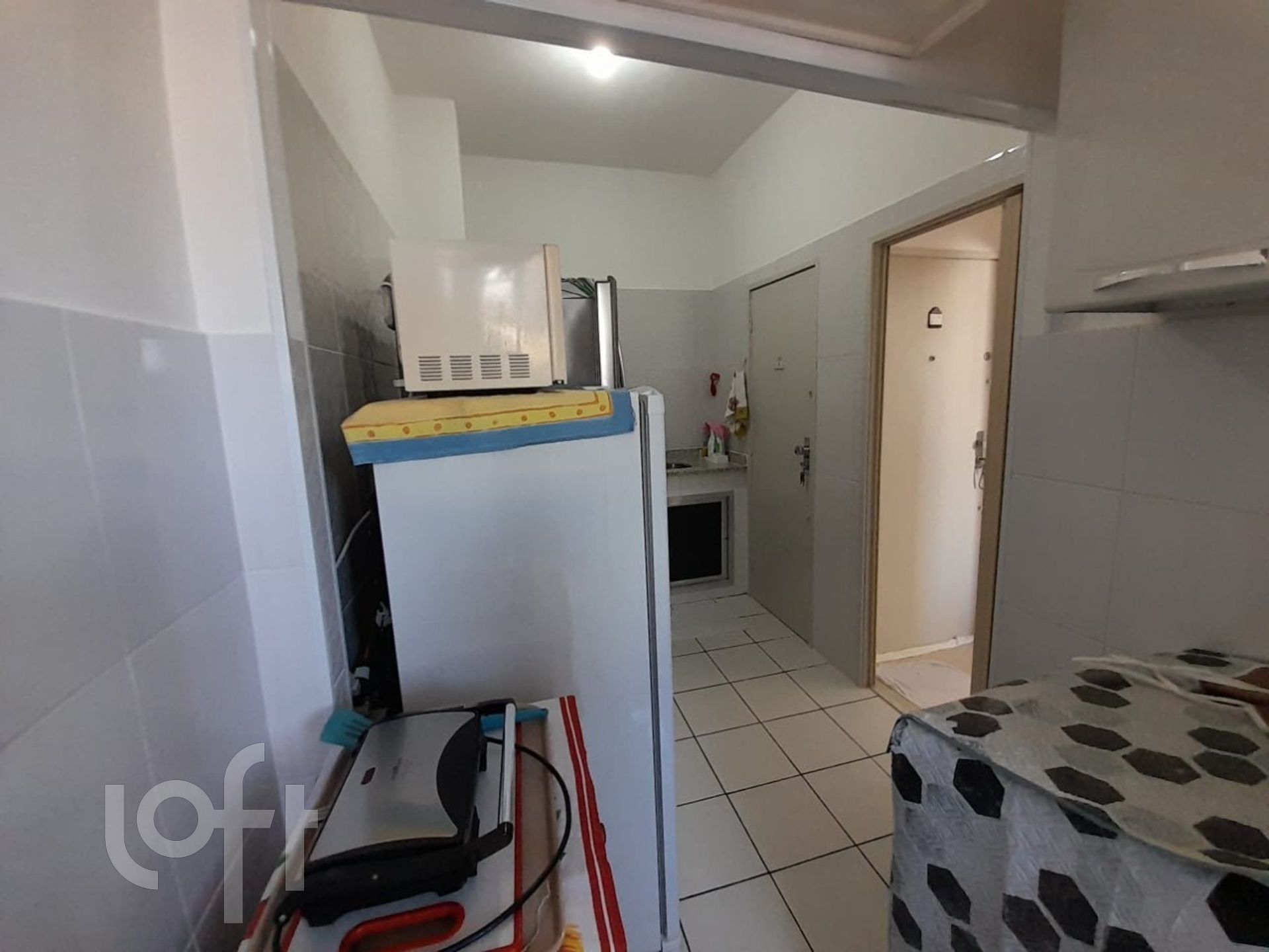 Apartamento à venda com 2 quartos, 70m² - Foto 24