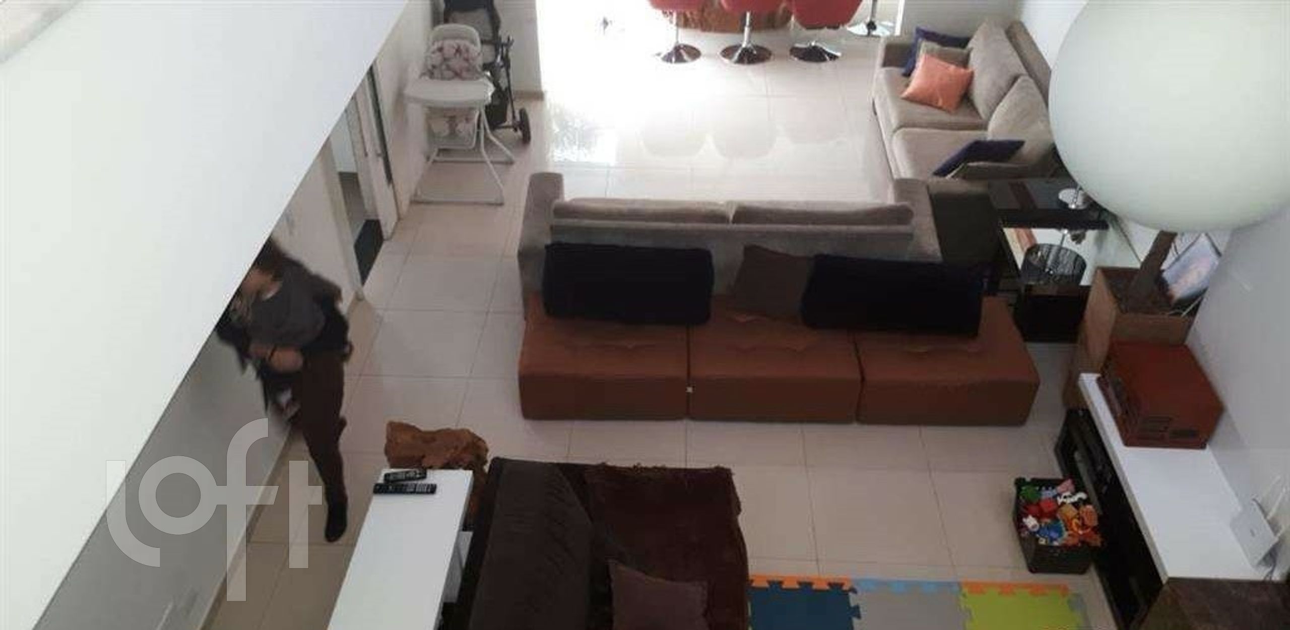 Casa de Condomínio à venda com 4 quartos, 300m² - Foto 5