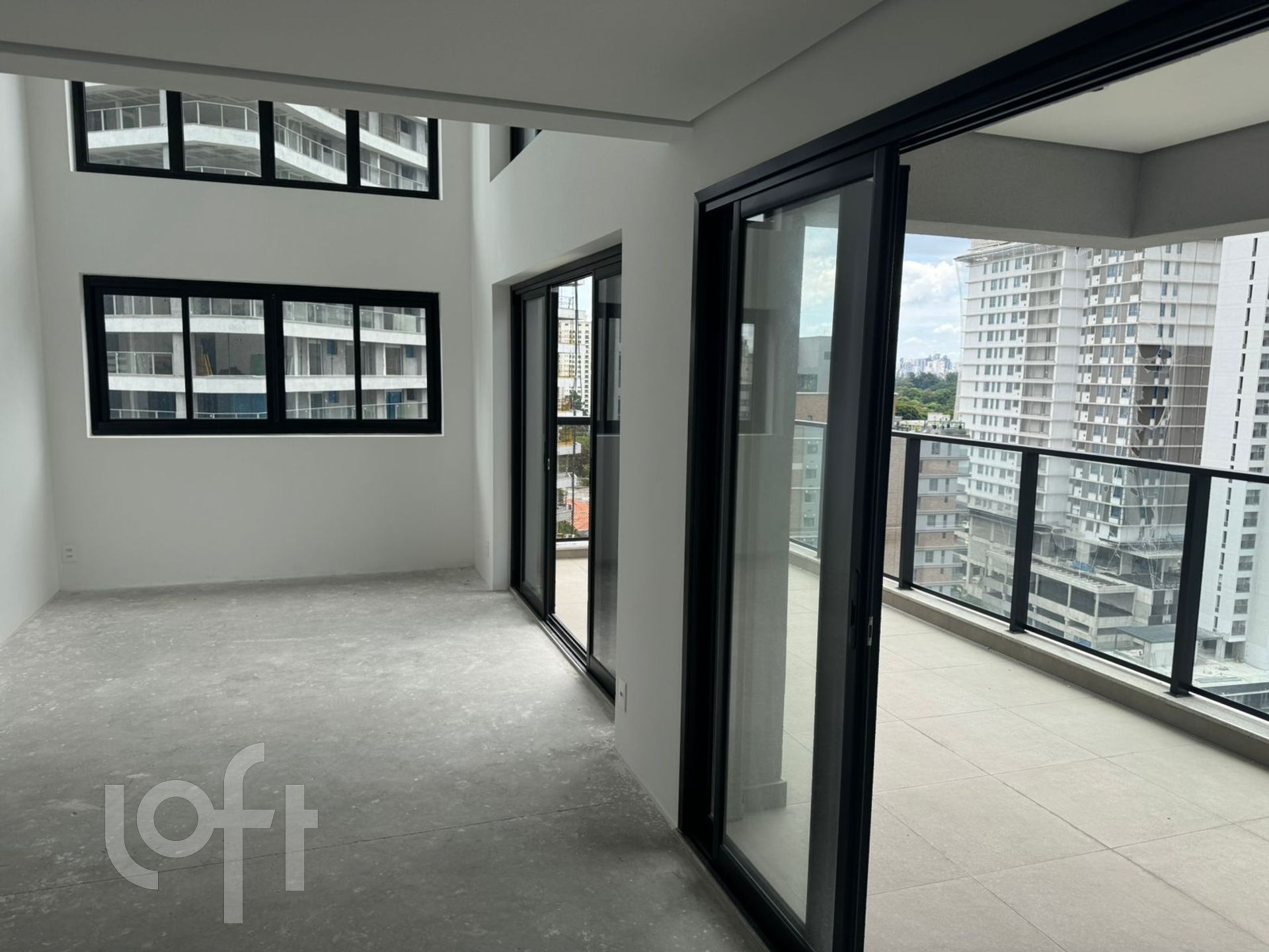 Apartamento à venda com 2 quartos, 104m² - Foto 1