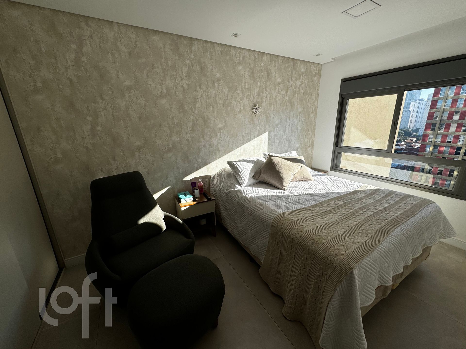 Apartamento à venda com 2 quartos, 79m² - Foto 19