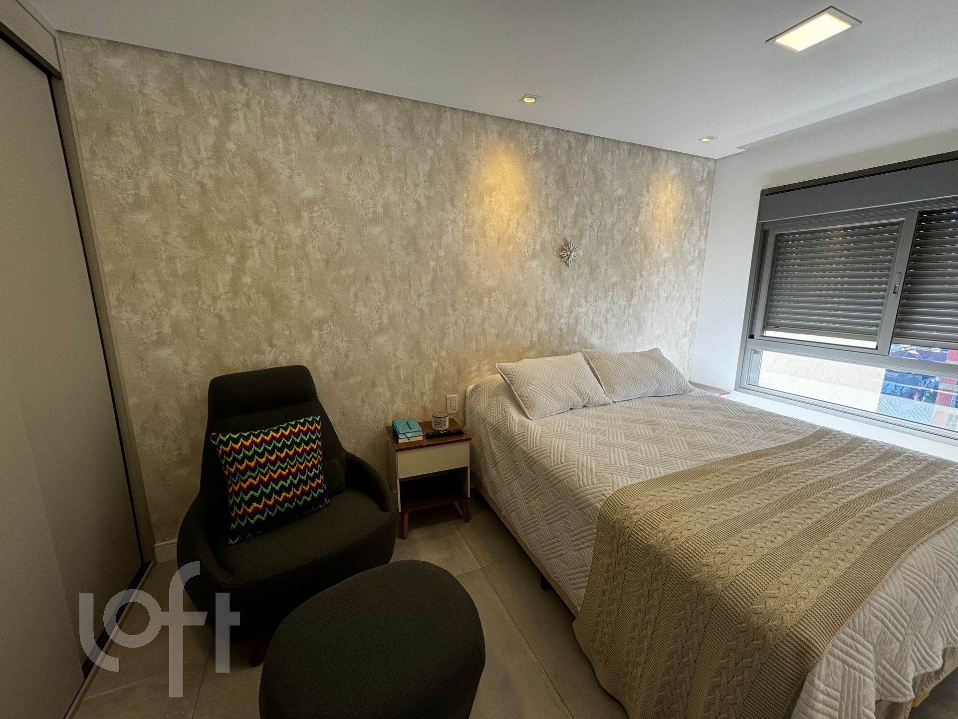 Apartamento à venda com 2 quartos, 79m² - Foto 30