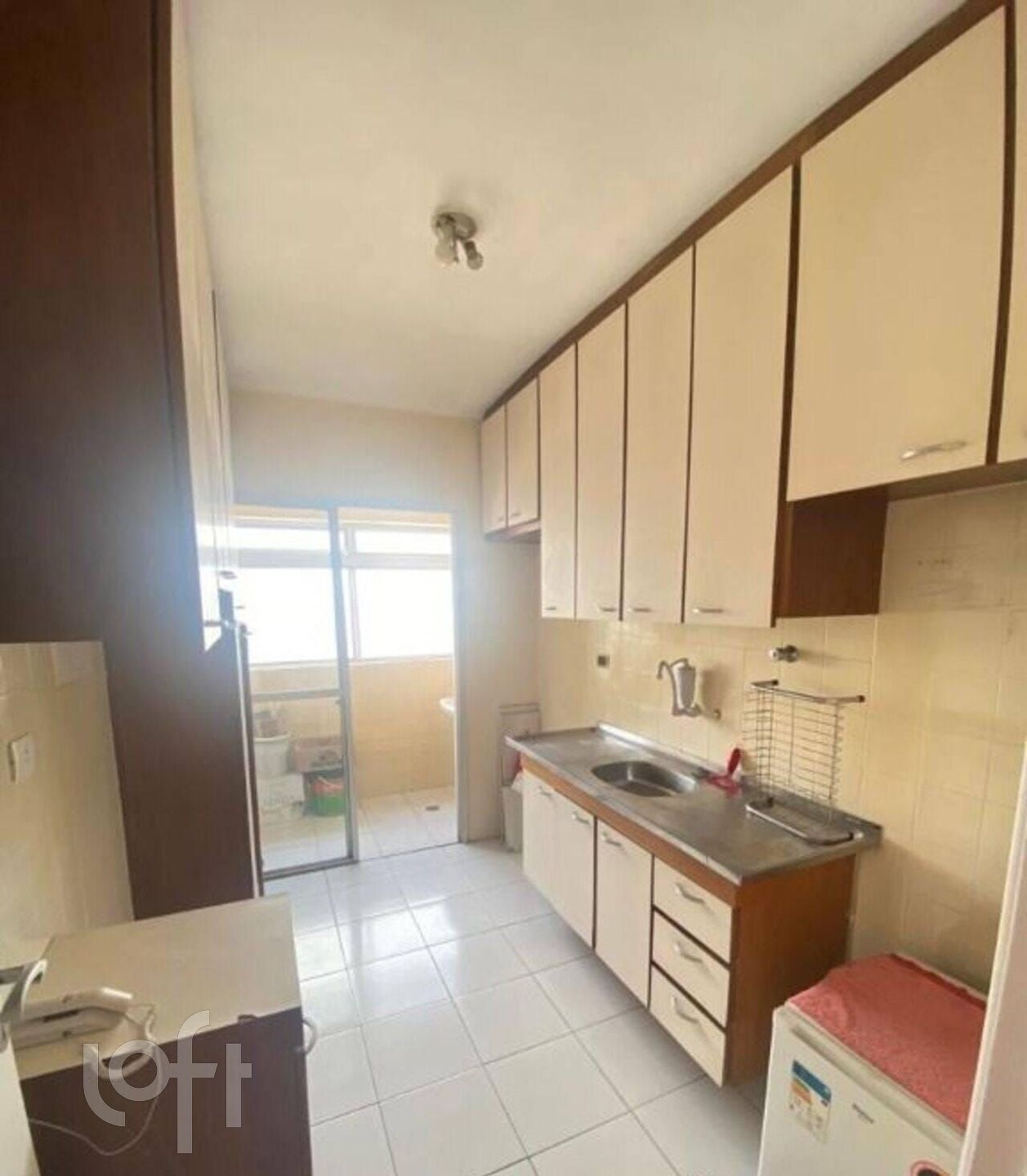 Apartamento à venda com 2 quartos, 63m² - Foto 9