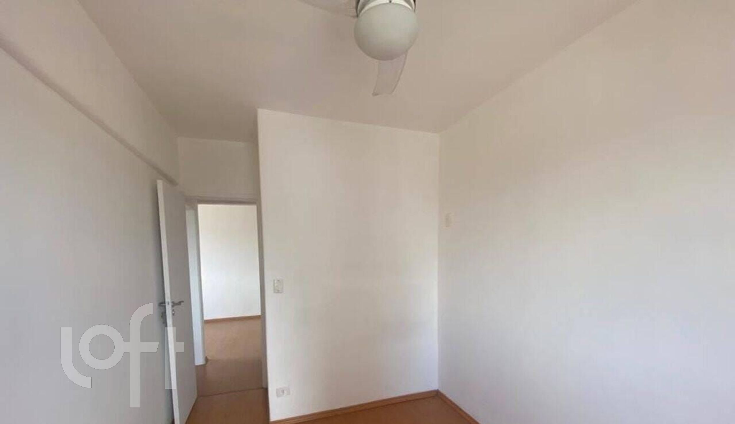 Apartamento à venda com 2 quartos, 63m² - Foto 4