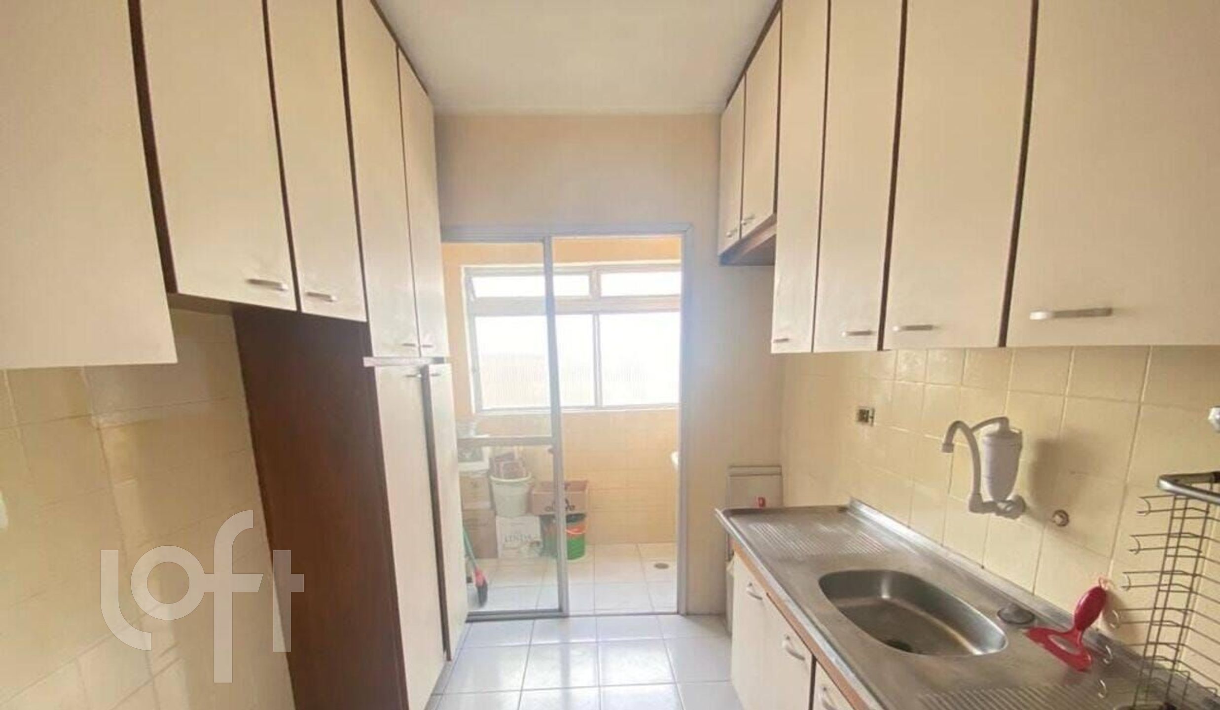 Apartamento à venda com 2 quartos, 63m² - Foto 6