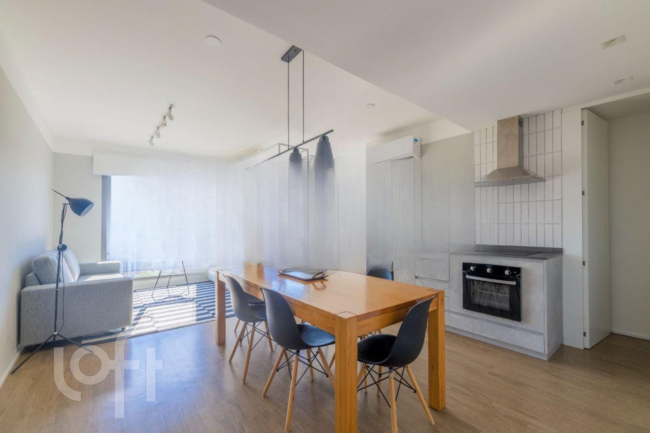 Apartamento com 46m², 1 dormitório, 1 vaga, Cidade Baixa em Porto Alegre