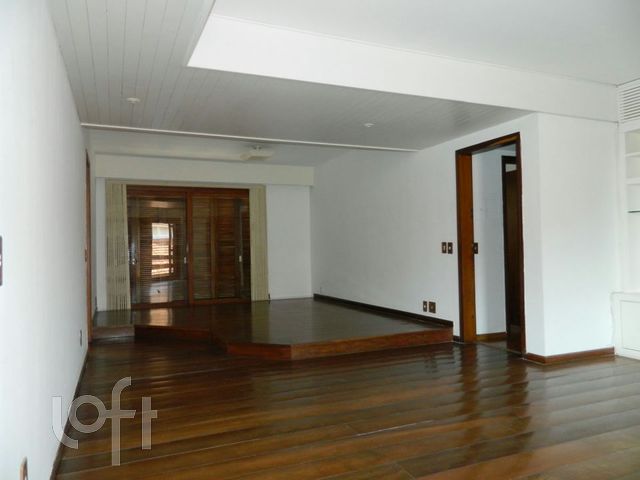 Apartamento com 70m², 3 dormitórios, 1 suíte, 1 vaga, Independência em Porto Alegre
