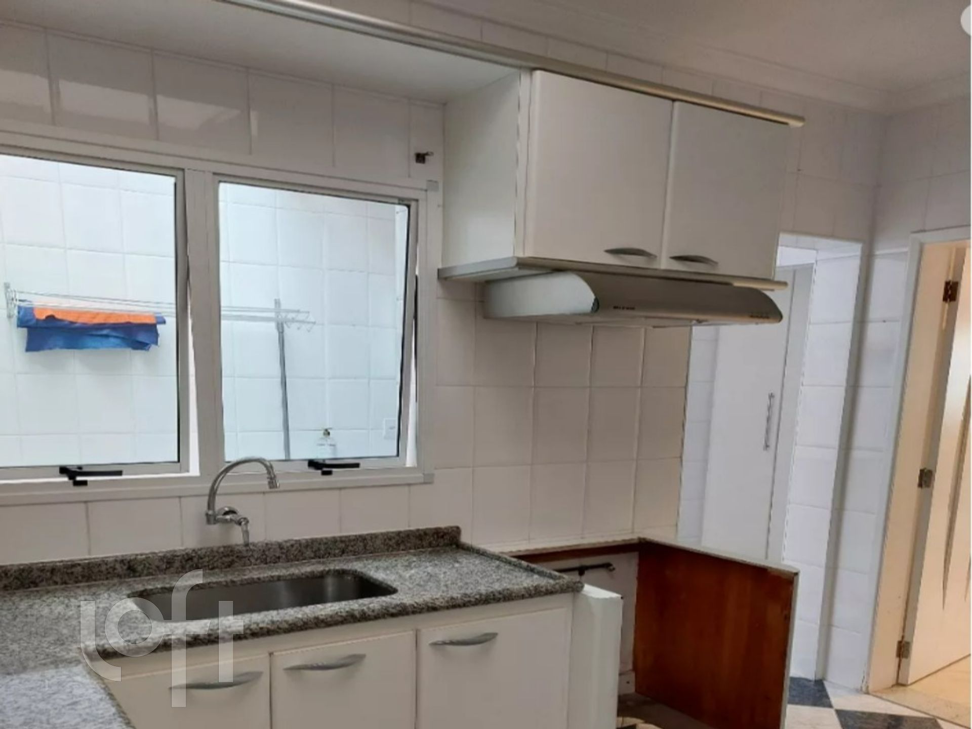 Casa de Condomínio à venda com 3 quartos, 102m² - Foto 2