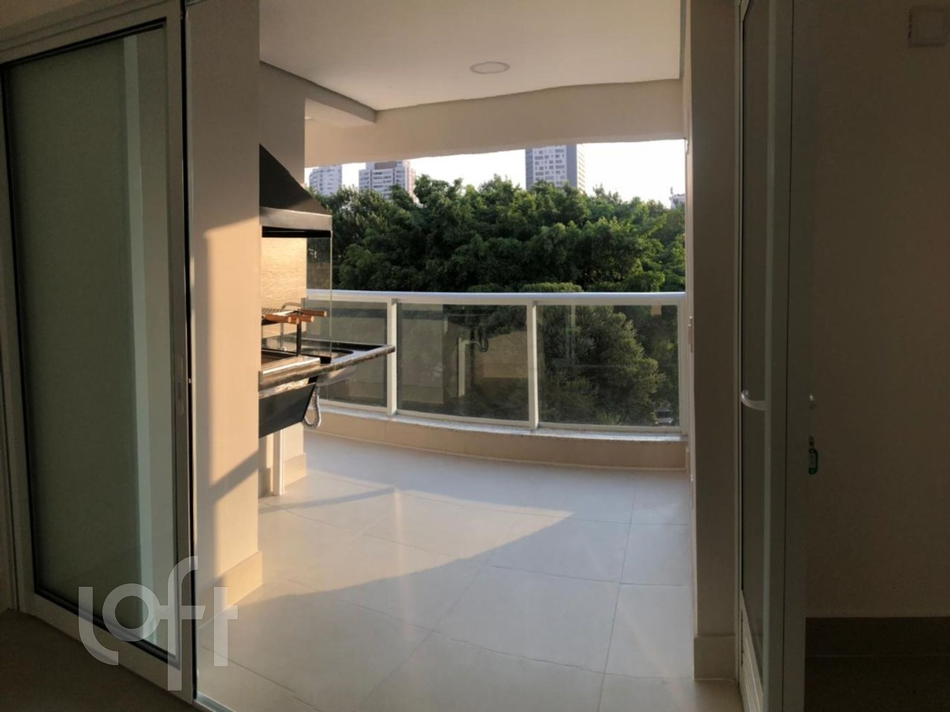 Apartamento à venda com 2 quartos, 67m² - Foto 6